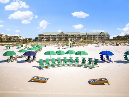 Beautiful Maravilla 3 Bedroom 2 Bath Cottage Short Walk to Private Beach