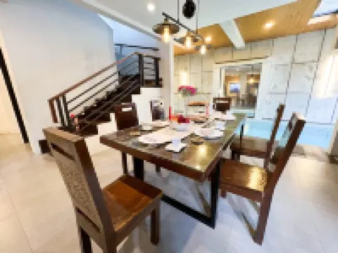 Villa Amethyst Dago Pakar M-09 3Br with Private Hot Pool