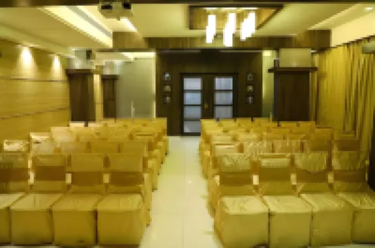 Hotel Alka Residency