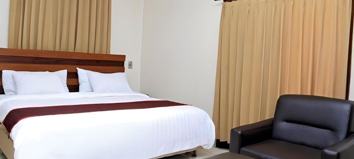 Boulevard Hotel Ternate Отели в г. Тернате
