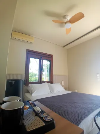 ISSA Thermi Отели в г. Pilea