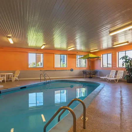 Motel 6 Waterloo, IA - Crossroads Mall - Cedar Falls
