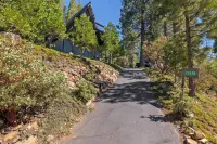Cabin with Digital Minimalism for true get-away to Sierra outdoors.