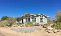 Bright, Spacious and sparkling clean 3 bed 2 bath Hôtels à proximité de : Alabama Hills National Scenic Area