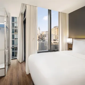 Best Western Premier Empire State Hotel Отели рядом с достопримечательностью «Манхэттен»