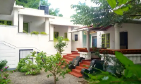 마라이유루 홀리데이  호텔