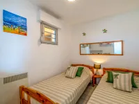 Les Terrasses du Levant Hotels near Camping Paradis Soleil d'Oc