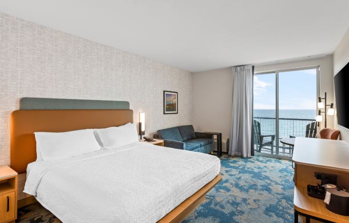 Hampton Inn by Hilton St Ignace Lakefront Mackinac