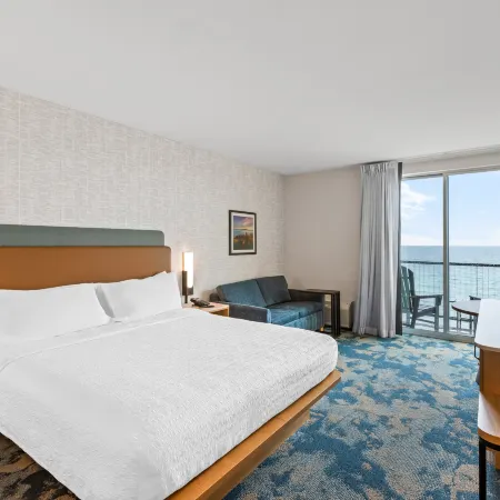 Hampton Inn by Hilton St Ignace Lakefront Mackinac