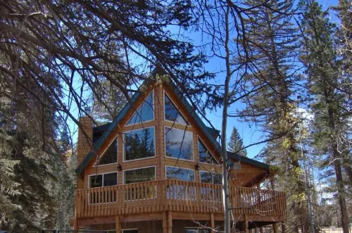 Beautiful Luxurious Cabin - The perfect getaway!