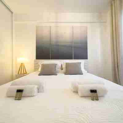 310 le Dor in Cannes Rooms