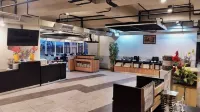 Hotel Brothers Biru Solo Baru - breakfast
