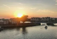 Le petit large, stunning views, close to the beach and all amenities