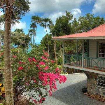 Eminence On High... Captivates The Senses, Transends The Soul