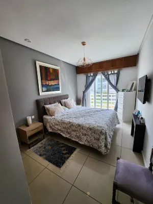 Melrose Beach - Cosy apartment with sea view فنادق في دار بوعزة