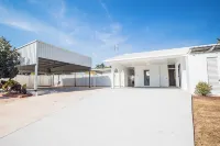 Nightcliff Exquisite Family Home with Pool