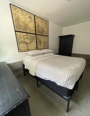 Circa 1885 Remodeled ADU