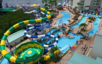 Holiday Inn & Suites Clearwater Beach S-Harbourside Hotels in Indian Shores