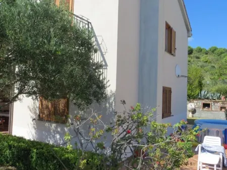 Close to the most convenient and breezy beach in Maratea, with garden and terrace.