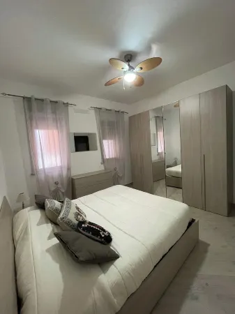 2 Bedroom Apartment in Isola delle Femmine Отели в г. Isola delle Femmine