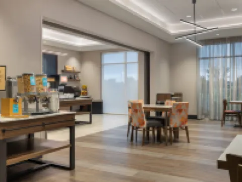 Hampton Inn by Hilton Kingston Hoteles en Kingston