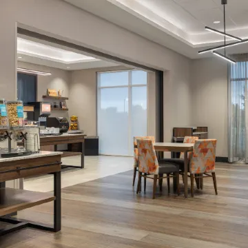 Hampton Inn by Hilton Kingston