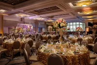 Hilton Philadelphia at Penn’s Landing Hotels in Camden