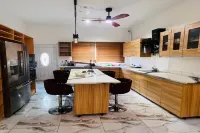 Dona's luxury townhome in the garden city of kumasi