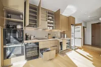 Luxury new studio in downtown Healdsburg with WiFi, AC