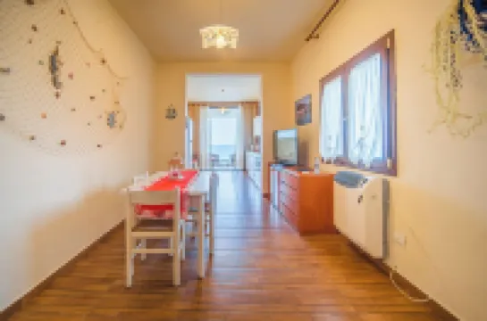 Suite house on the sea