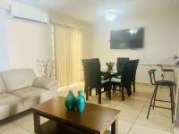 3-bedroom condo in phenomenal Ciudad Apodaca with AC, WiFi, 20 min from the air