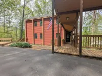 Foxwood at Stoney Creek • Wintergreen + Wine Trail Base • Mtn Views Hotels in Rockfish
