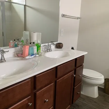 Gorgeous, Fully Furnished, 3 Story Townhome!!!