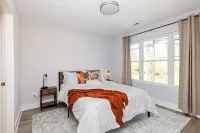 The Briar ~ Sleek 3BR New Home Walk to DT w/Outdoor Area