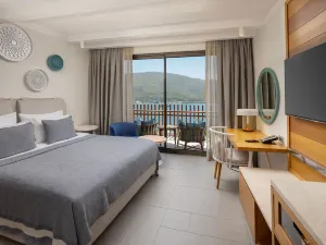 타이타닉 럭셔리 컬렉션 보드룸