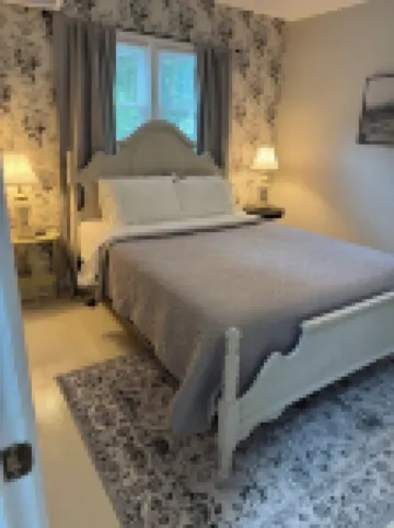 2 Bedroom  Downtown Greeneville- Park Place