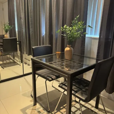 Nice studio with AC in Hallandale Beach Отели в г. Халландейл Бич