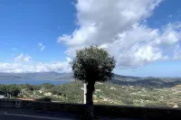 CasaFiore: studio & loft apartment Hotels in Capoliveri