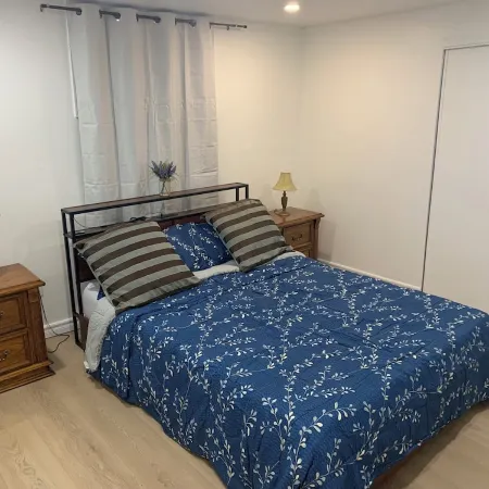 Cozy Suite-Close to Pickering Casino Resort, dog parks, and waterfront Trail