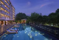 Hyatt Centric Sector 17 Chandigarh - Pools