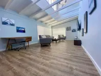 Moderne Home - Memorable, Modern, A Must Book - 4 Bedroom Close to Kinnick