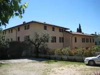 In Via Giordano Bruno 3 with a park of 9,000 sqm with 2 beautiful pools Hotel a San felice del Benaco