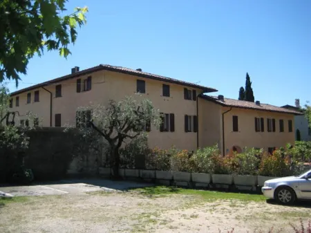 In Via Giordano Bruno 3 with a park of 9,000 sqm with 2 beautiful pools