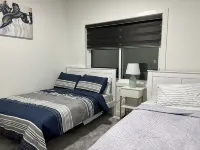 Elegant 3BD Home in Beaumont, Double Garage 2.5WC.WiFi, Near Airport, Workspace. Hotels in Leduc County