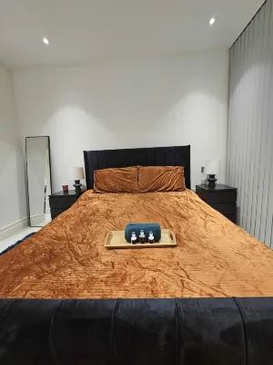 Modern & Cosy Flat in Kingston - 5 minutes from train Station