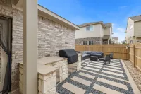 Charming 3-bedroom Townhome conveniently located in Georgetown