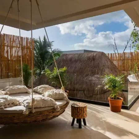 Villa Aura → Swim-up rooms, Private Pool & Rooftop