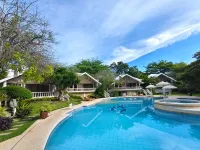 Ogtong Cave Resort - Beach