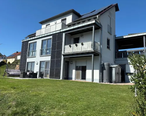 Cozy vacation apartment with sun terrace Hotels in Schlitz