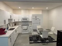 Brand new house in lookout Avenue with the nice ocean view mountains. Hotels in Sechelt